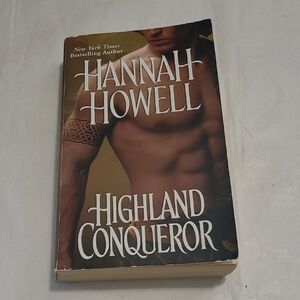 3/$5 Or 6/$10❤️Highland Conqueror by Hannah Howell